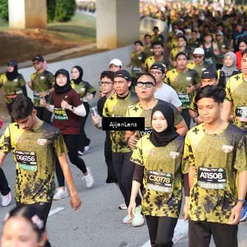 Runner Photo 6615102
