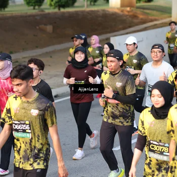 Runner Photo 6615124