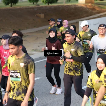 Runner Photo 6615142