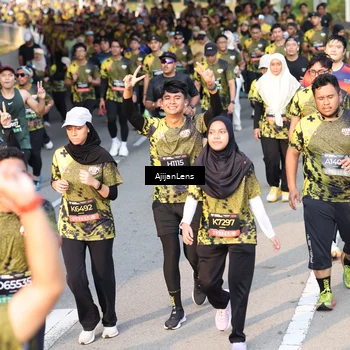 Runner Photo 6615189