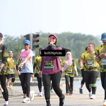 Runner Photo 6615220