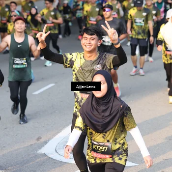Runner Photo 6615221