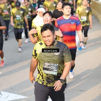 Runner Photo 6615236