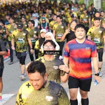 Runner Photo 6615249