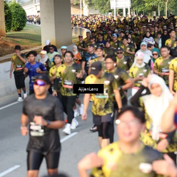 Runner Photo 6615255