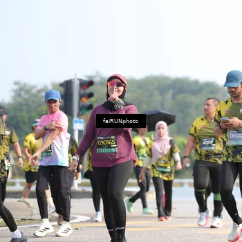 Runner Photo 6615267