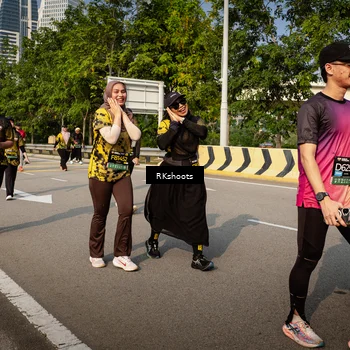 Runner Photo 6615275