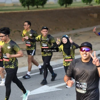 Runner Photo 6615309
