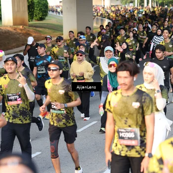 Runner Photo 6615332
