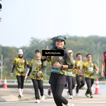 Runner Photo 6615356