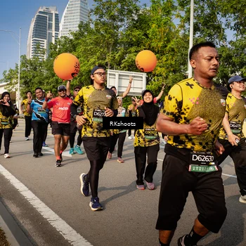 Runner Photo 6615389