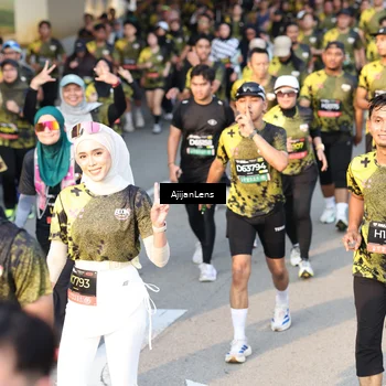 Runner Photo 6615392
