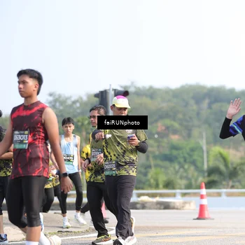 Runner Photo 6615415