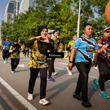 Runner Photo 6615432