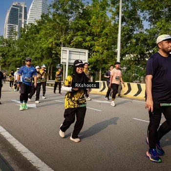 Runner Photo 6615441