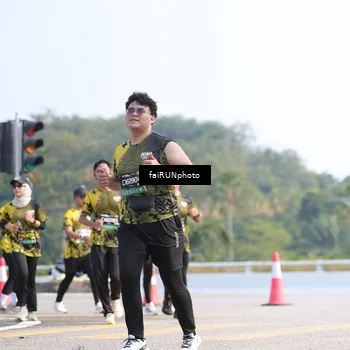 Runner Photo 6615444