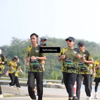 Runner Photo 6615466