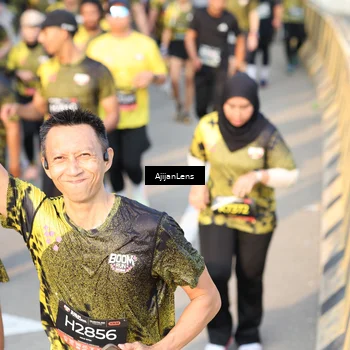 Runner Photo 6615492