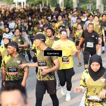 Runner Photo 6615499
