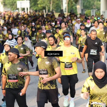 Runner Photo 6615500