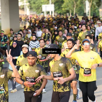 Runner Photo 6615512