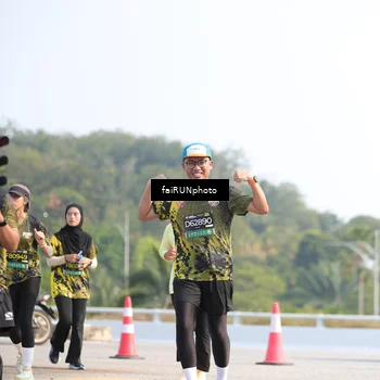 Runner Photo 6615579