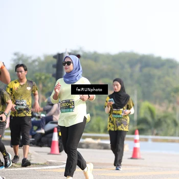 Runner Photo 6615582