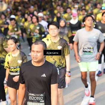 Runner Photo 6615649