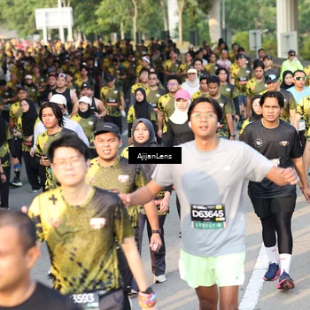 Runner Photo 6615670