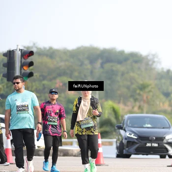 Runner Photo 6615678