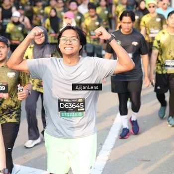 Runner Photo 6615686