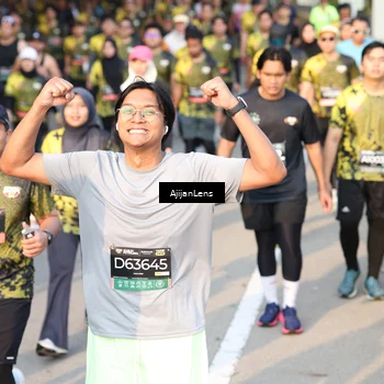 Runner Photo 6615689