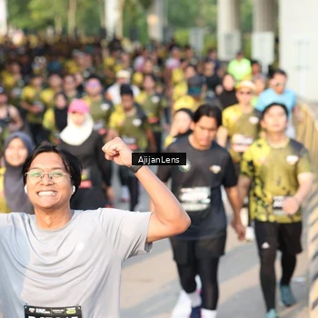 Runner Photo 6615696
