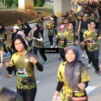 Runner Photo 6615725