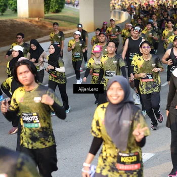 Runner Photo 6615727