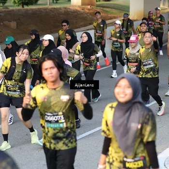 Runner Photo 6615736