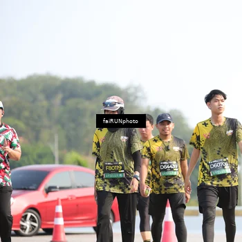 Runner Photo 6615751