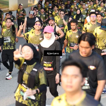 Runner Photo 6615753