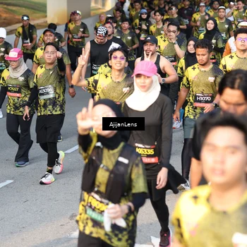 Runner Photo 6615807