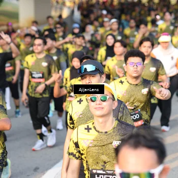 Runner Photo 6615840
