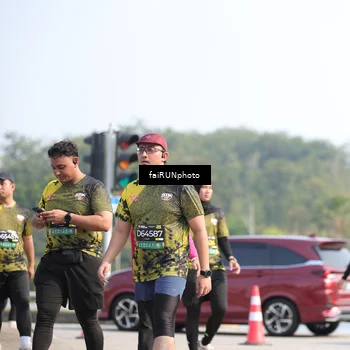 Runner Photo 6615867
