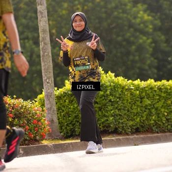 Runner Photo 6615891