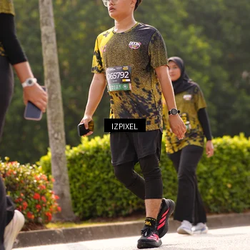 Runner Photo 6615910