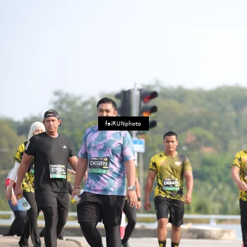 Runner Photo 6616016