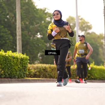 Runner Photo 6616036
