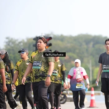 Runner Photo 6616037