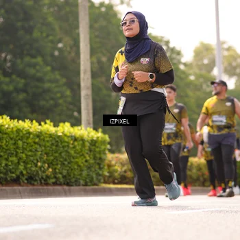 Runner Photo 6616047
