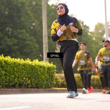Runner Photo 6616049