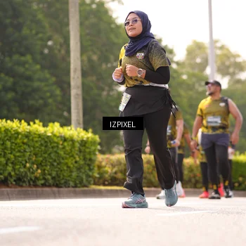 Runner Photo 6616055