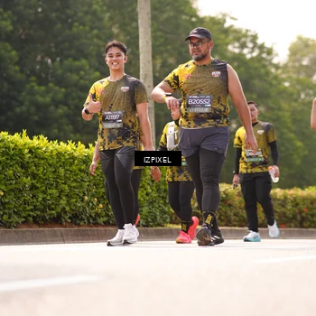 Runner Photo 6616097